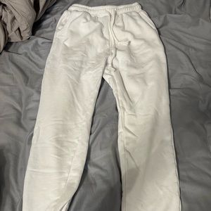 white sweatpants from shein